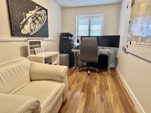 Study/Playroom/Snug- click for photo gallery